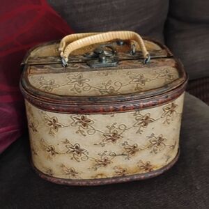 Unique Vintage Floral Embossed Cream Vanity Bag Purse
